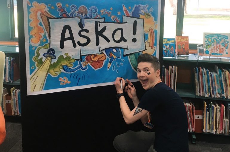 Aśka Illustration Visits our Primary School