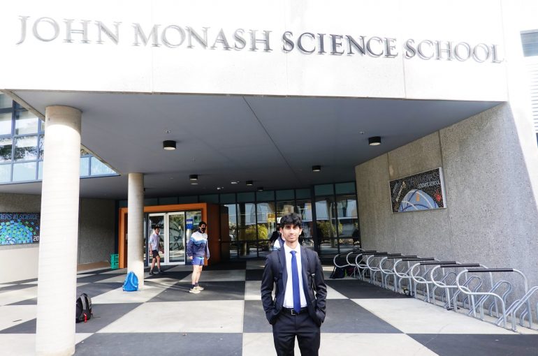 Year 12 Student Represents Australia in Online Young Physicists Tournament 